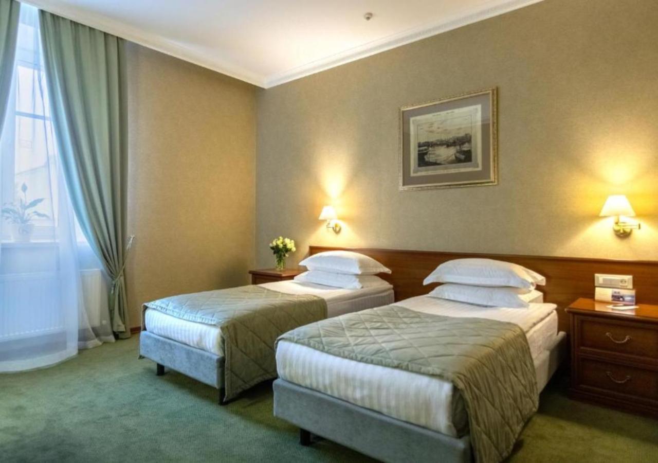 Continental Hotel Одеса Екстер'єр фото