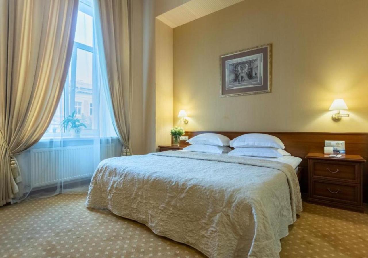Continental Hotel Одеса Номер фото