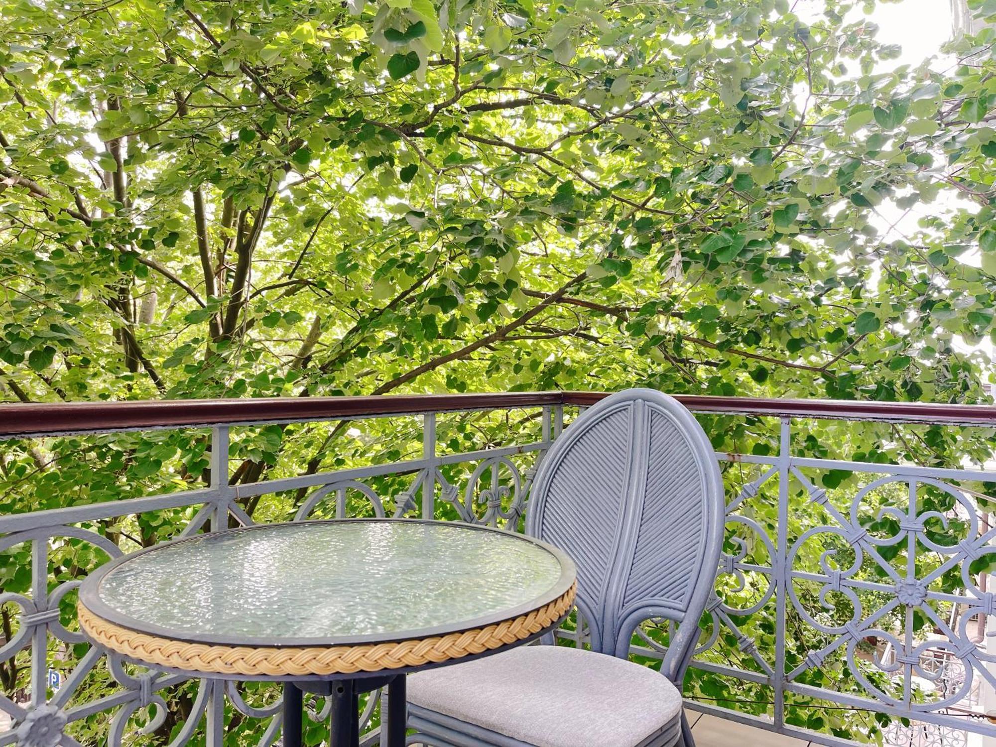 Continental Hotel Одеса Екстер'єр фото